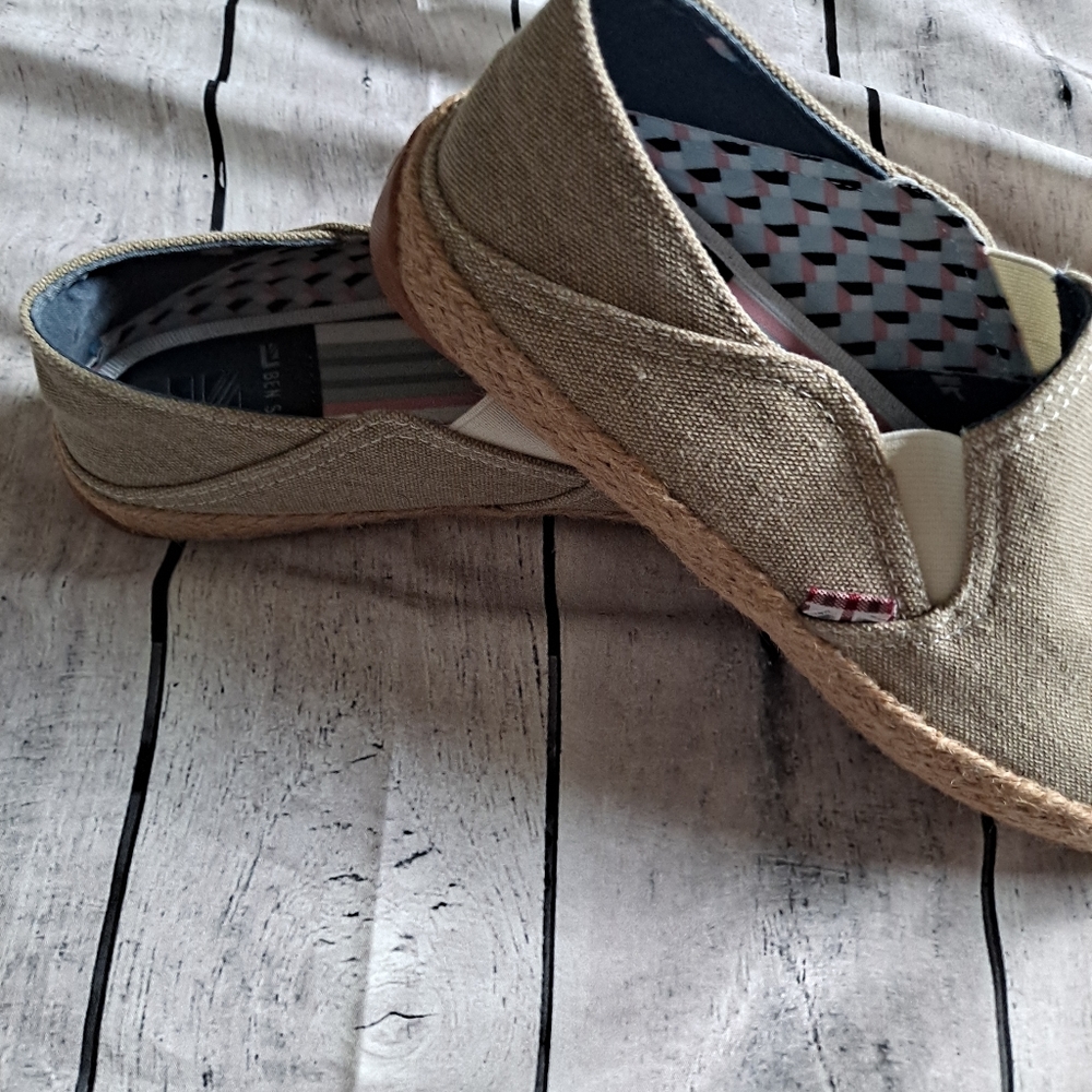 Ben Sherman slip on shoes - Picture 4 of 4